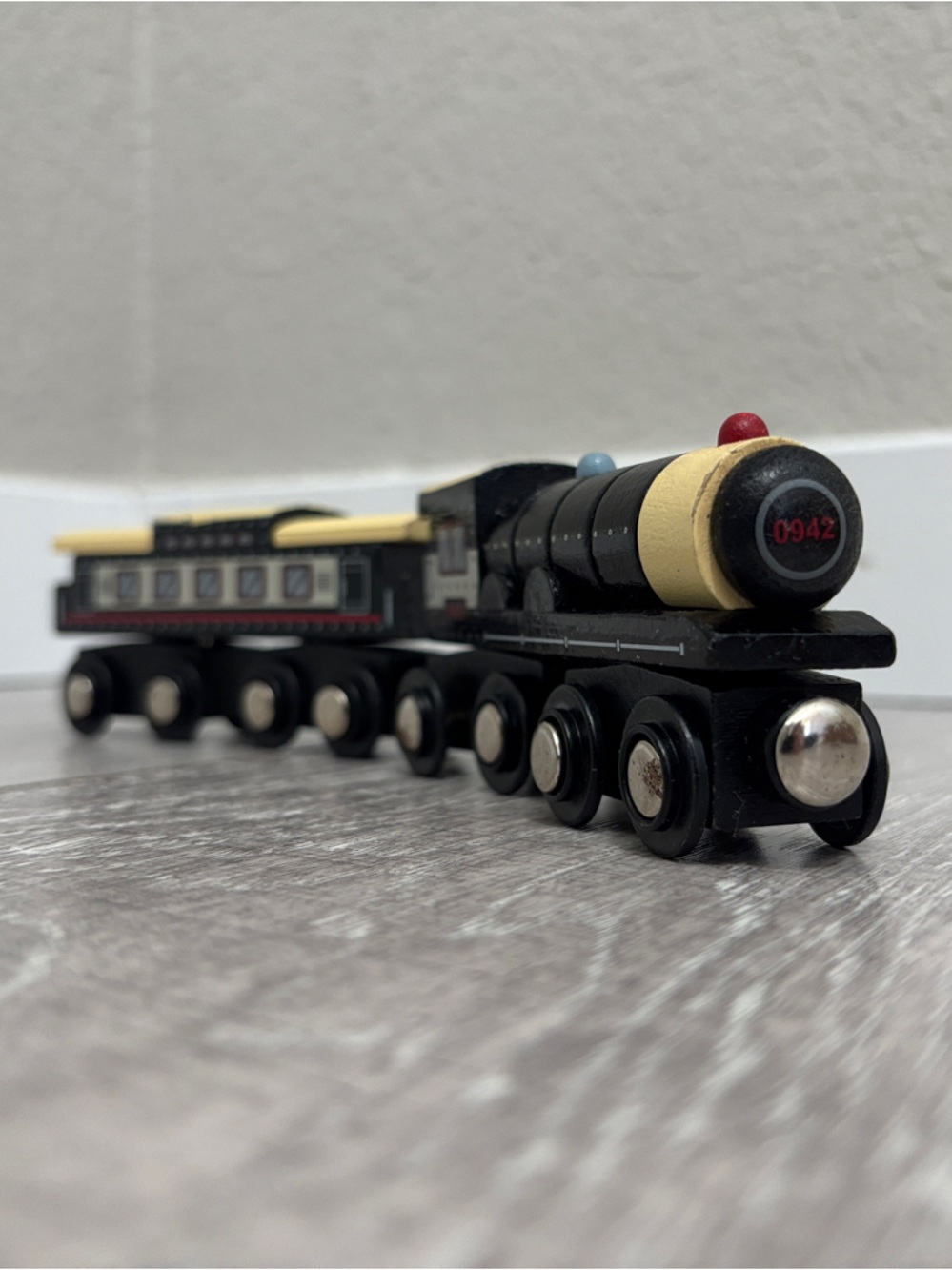 Battat Wooden Train Set - Black